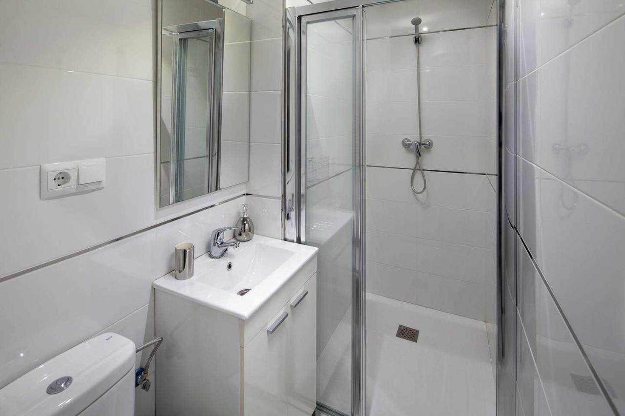 Wanderlust Malaga Apartamentos 2 Buitenkant foto
