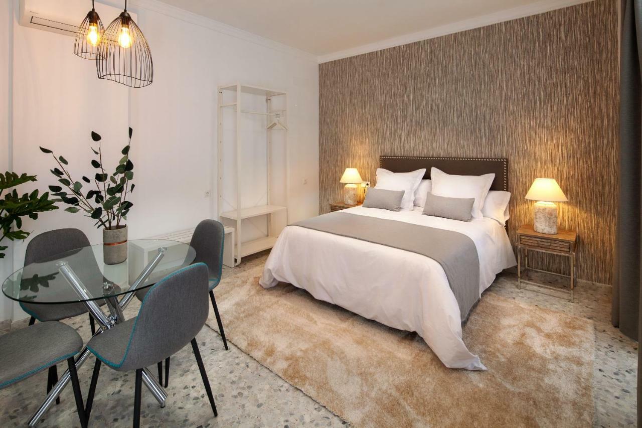 Wanderlust Malaga Apartamentos 2 Buitenkant foto